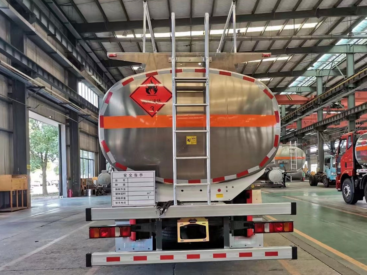 Aluminium Alloy Oil Tank Truck Special Truck Vehicle Factory Direct Supply