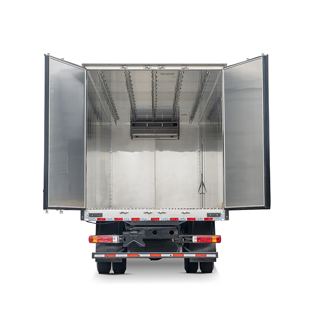 18 Ton FOTON 40CBM Refrigerated truck 